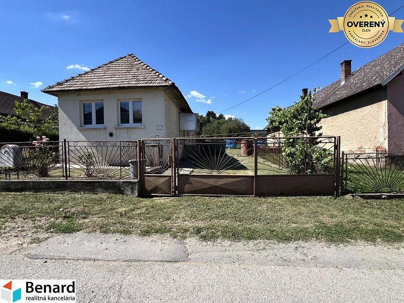 POZEMOK SO STARŠÍM RD, DRIENOV, UL. TEHELNÁ, 981 M2,