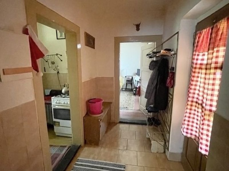 POZEMOK SO STARŠÍM RD, DRIENOV, UL. TEHELNÁ, 981 M2,