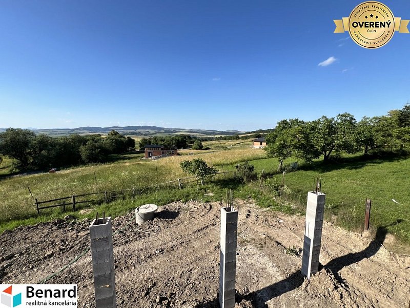 RODINNÝ DOM-DOKONČENÁ NOVOSTAVBA, OKRUŽNÁ PRI PREŠOVE,POZEMOK 620 m2,