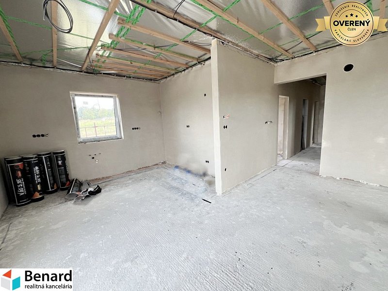 RD-DOKONČENÁ NOVOSTAVBA, OKRUŽNÁ PRI PREŠOVE,POZEMOK 620 m2,