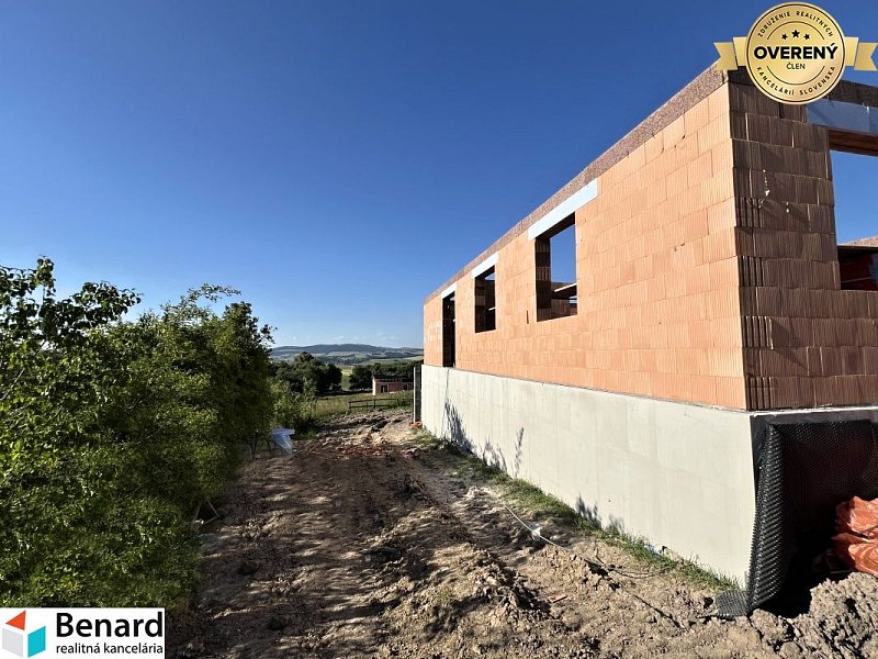RODINNÝ DOM-NOVOSTAVBA, OKRUŽNÁ PRI PREŠOVE,POZEMOK  620 m2,HOLODOM