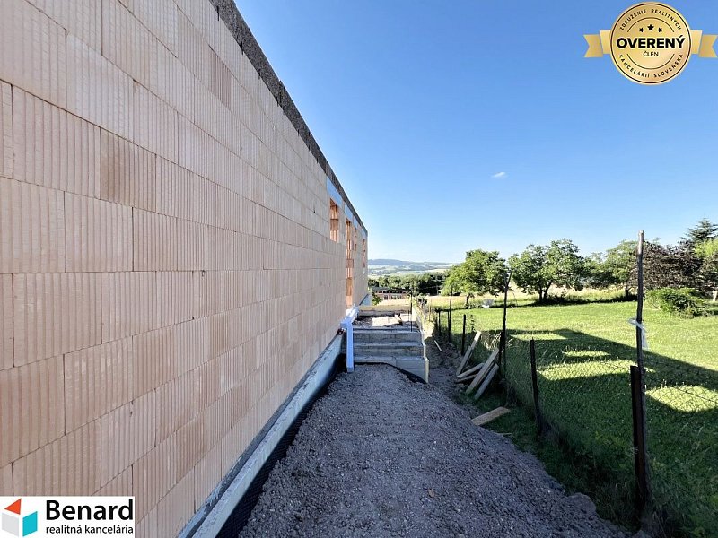RODINNÝ DOM-NOVOSTAVBA, OKRUŽNÁ PRI PREŠOVE,POZEMOK  620 m2,HOLODOM