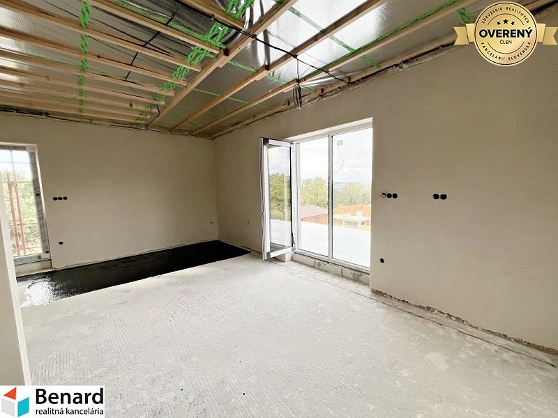 RD-DOKONČENÁ NOVOSTAVBA, OKRUŽNÁ PRI PREŠOVE,POZEMOK 620 m2,