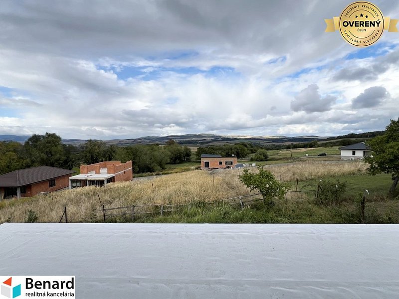 RD-DOKONČENÁ NOVOSTAVBA, OKRUŽNÁ PRI PREŠOVE,POZEMOK 620 m2,