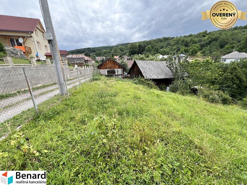 POZEMOK NA PREDAJ- ŠTEFANOVCE, 20 KM OD PREŠOVA, CCA 800 M2,