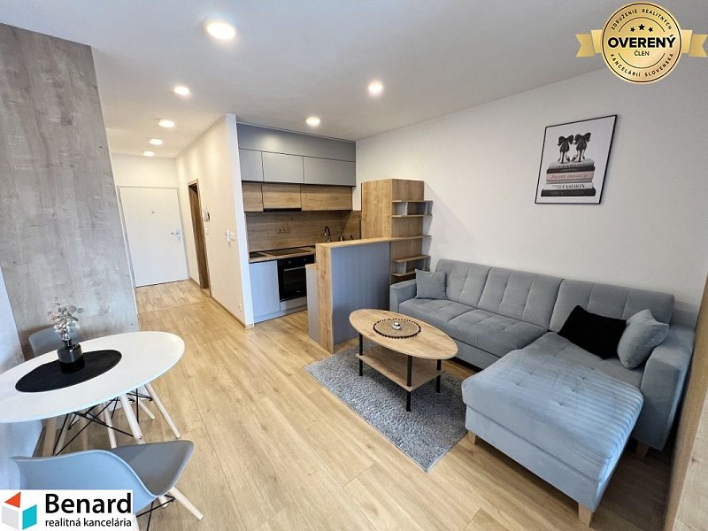 PREŠOV-NOVOSTAVBA,1 IZB. BYT, ZARIADENÝ, VL.PARK. MIESTO