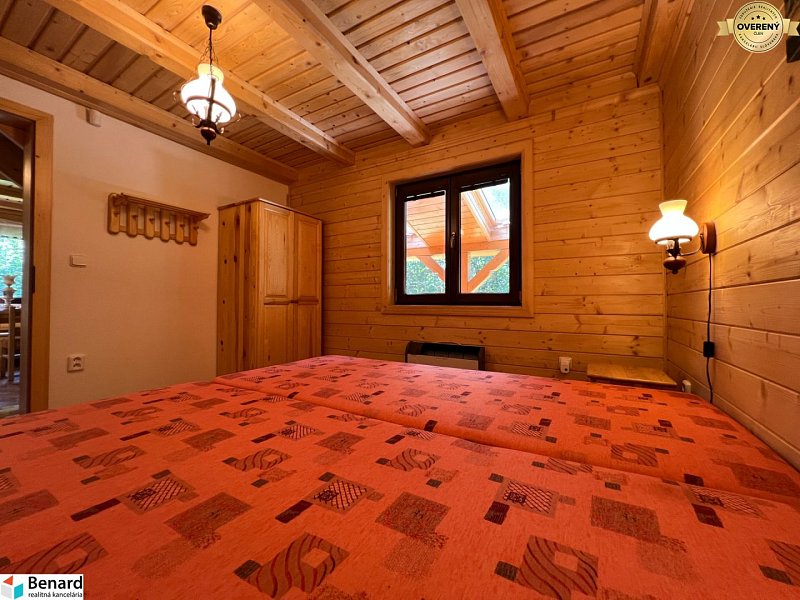 Výnimočná kompletne zariadená chata v Orlove na pozemku 995 m²