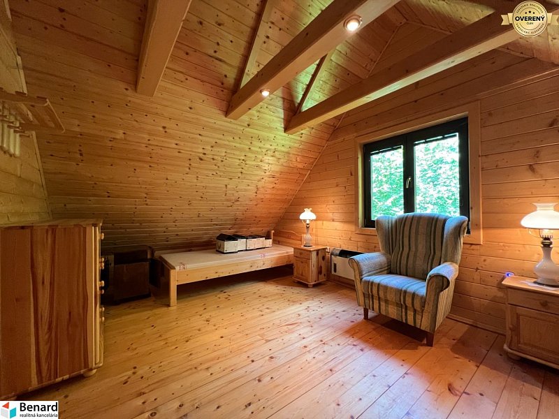 Výnimočná kompletne zariadená chata v Orlove na pozemku 995 m²