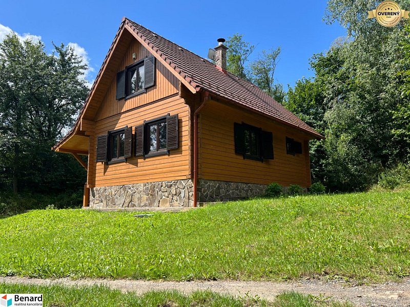 Výnimočná kompletne zariadená chata v Orlove na pozemku 995 m²