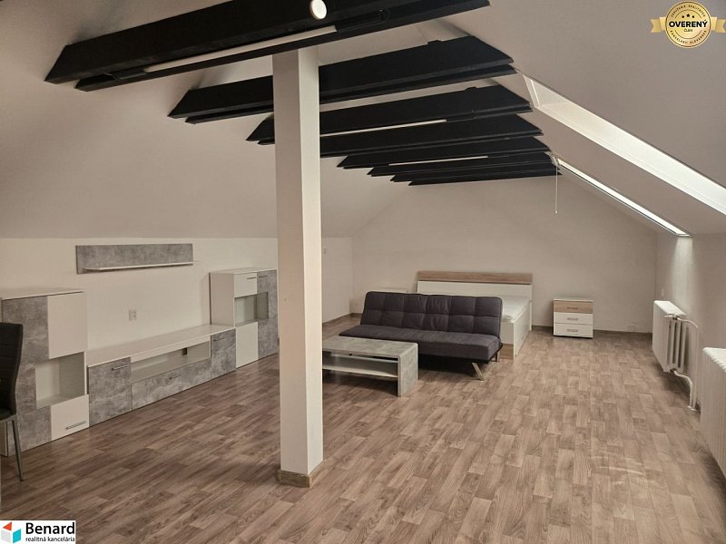 VEĽKÝ 1-IZBOVÝ BYT, 60 m2, PREŠOV – CENTRUM, Slovenská ul.