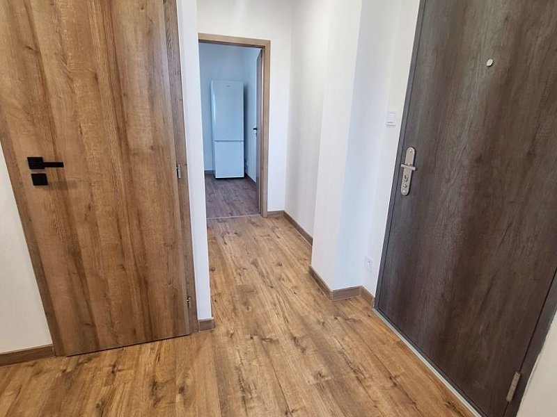NOVOREKONŠTRUOVANÝ 3 IZBOVÝ BYT, LODŽIA, PREŠOV, ul. PROSTEJOVSKÁ
