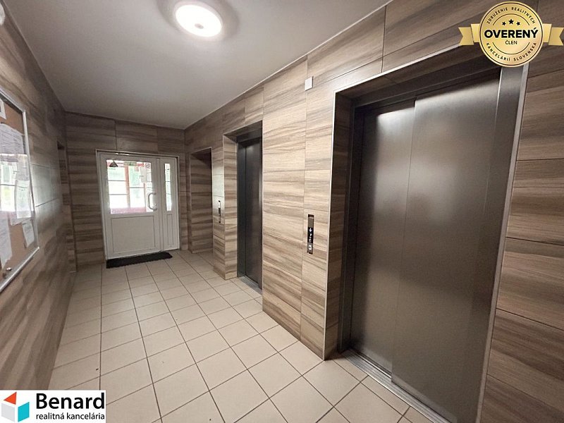 NA PREDAJ  3-IZBOVÝ BYT S BALKÓNOM, 72m2,SÍDLISKO 3, PREŠOV