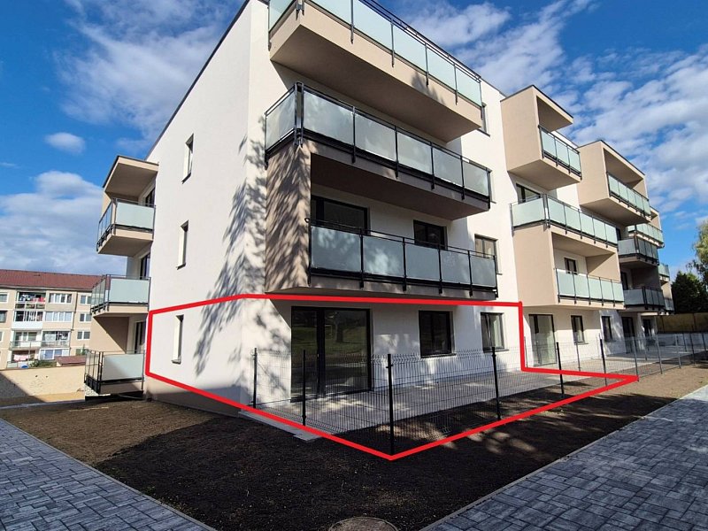 BD RELAX; 3 IZBOVÝ BYT; 1.NP; ZÁHRADKA; 98,12m2;