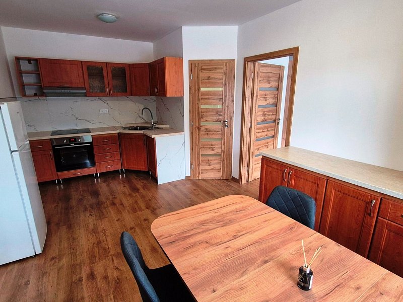 NA PRENÁJOM 1,5 IZBOVÝ, 55m2, ul. LEVOČSKÁ;