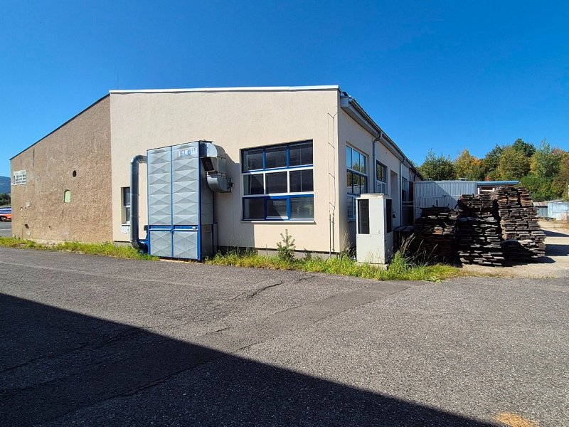 PRIEMYSELNÁ BUDOVA, ROZLOHA 450m2; STARÁ ĽUBOVŇA;
